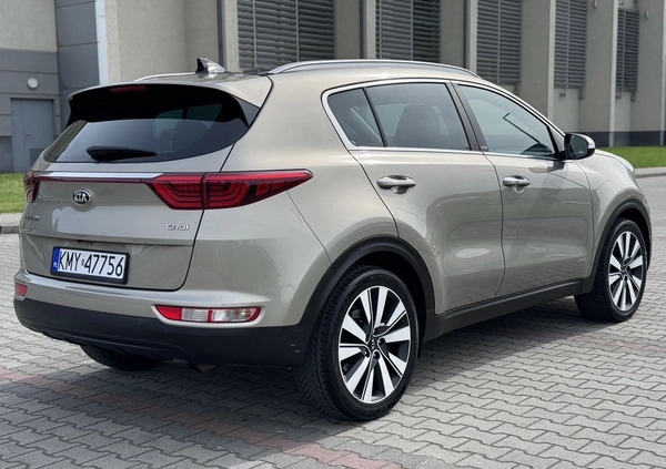 Kia Sportage cena 68900 przebieg: 133000, rok produkcji 2016 z Myślenice małe 529